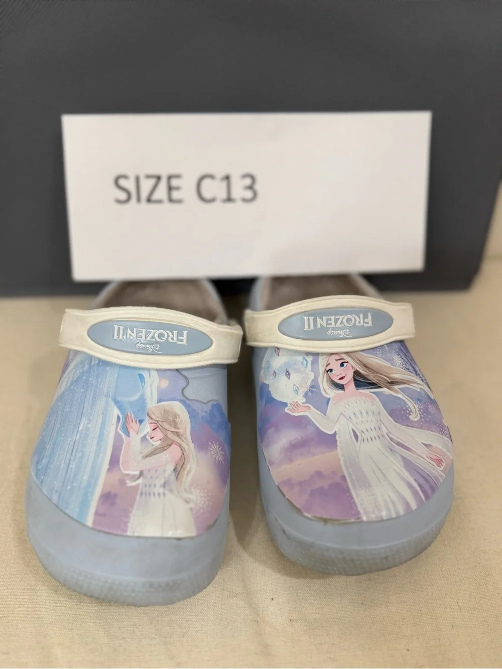 CROCS Disney Frozen II Girls' Light Blue Elsa Graphic Clogs - size C13